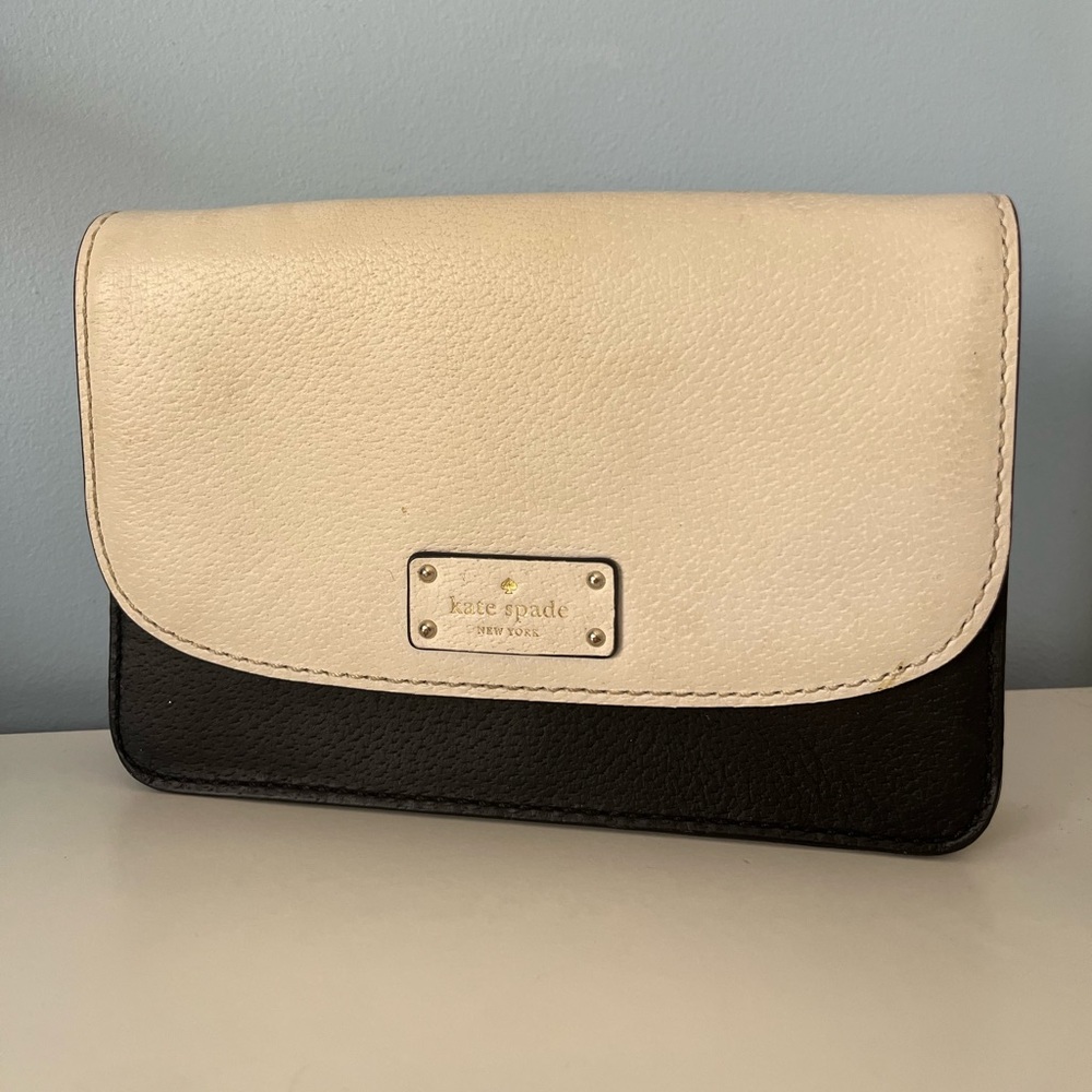 Kate Spade crossbody clutch/purse